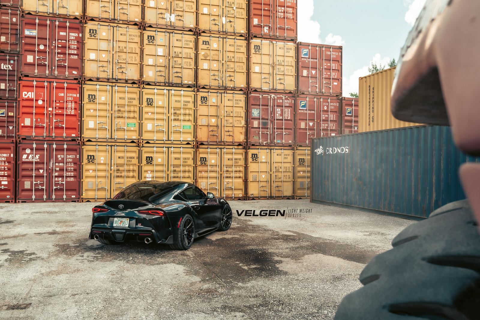 Velgen VF5 Gloss black A90-6.jpg
