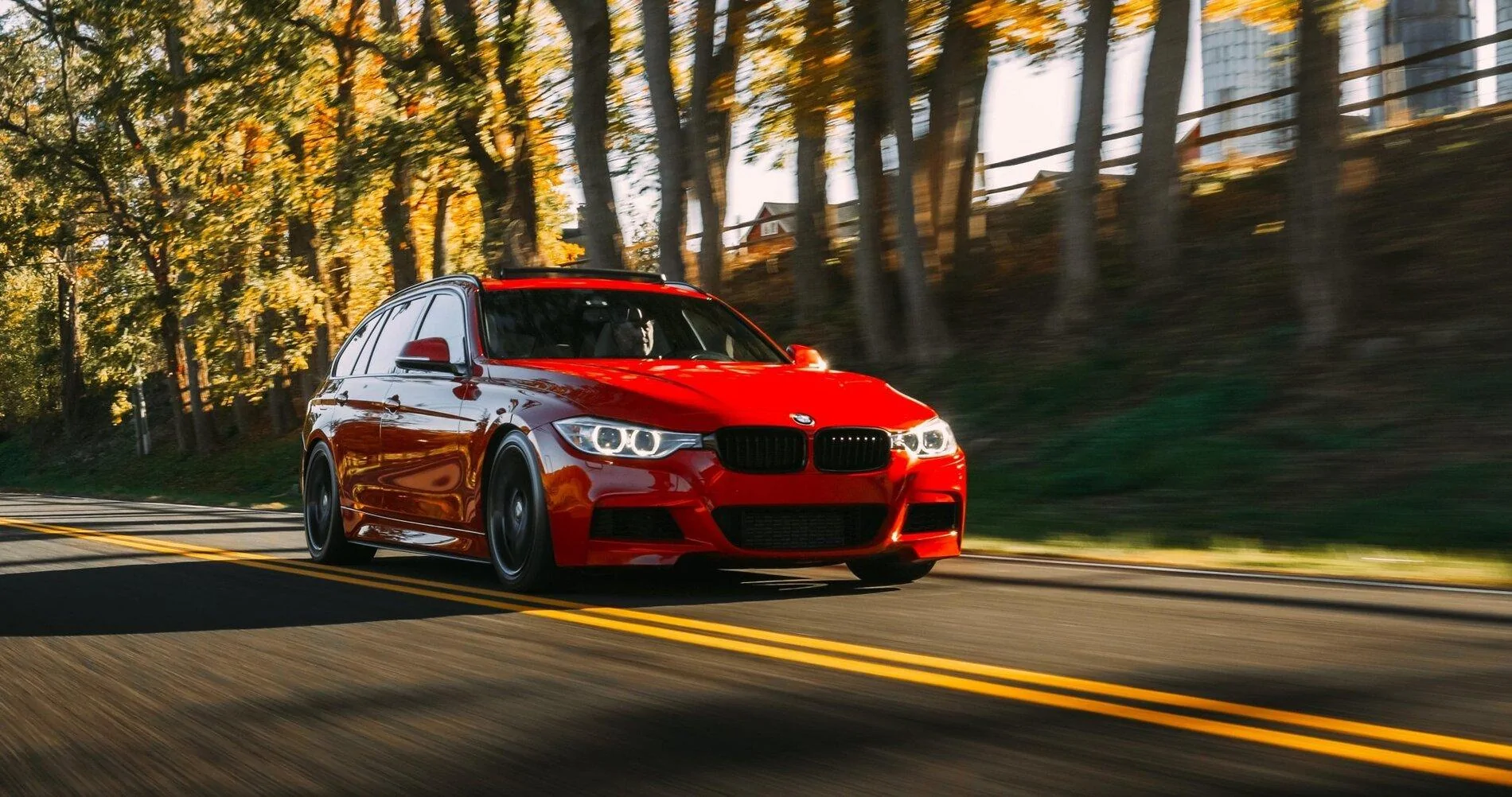 2015_bmw_3_series_16029456475c0d5cacNINJAV_S001_S001_T006.00_00_02_16.Still003-scaled.webp
