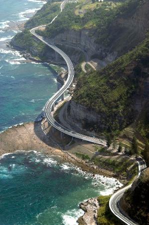 grand-pacific-drive-sydney.jpg
