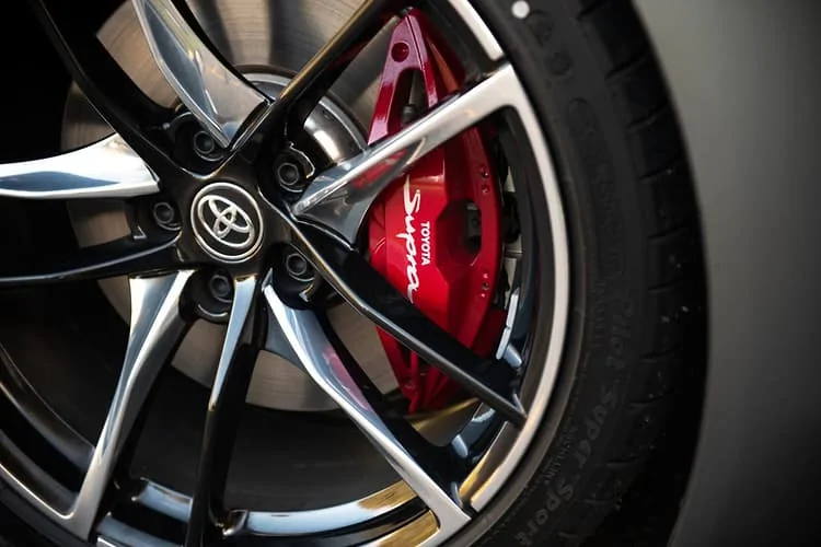 2021-toyota-supra-6.jpg
