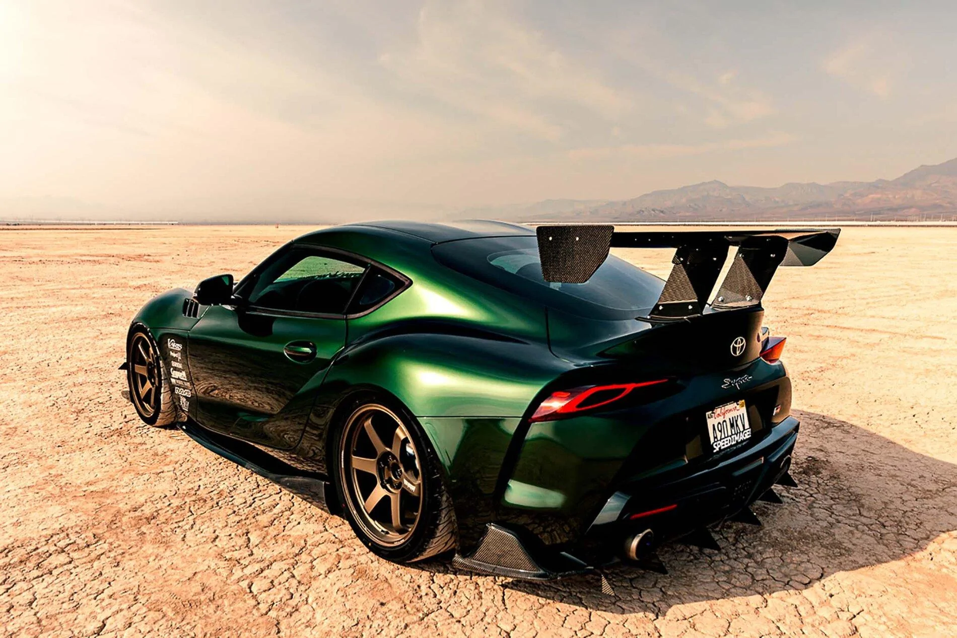 002-2020-toyota-gr-supra-varis-green.jpg