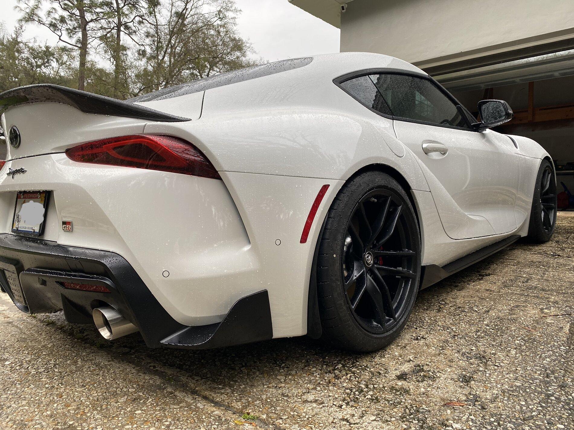 Black Wheels 2.jpg