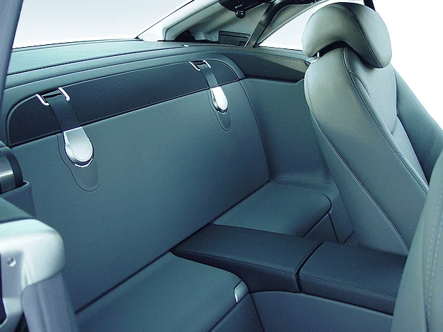 2003-mercedes-benz-sl-class-sl500-convertible-rear-seat.webp