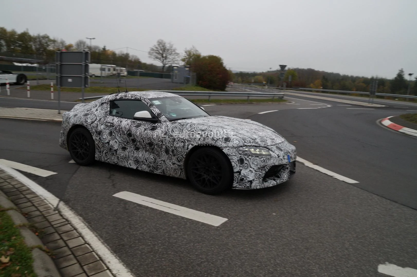 spyshots-2019-toyota-supra-looks-svelte-at-nurburgring-121475_1.webp
