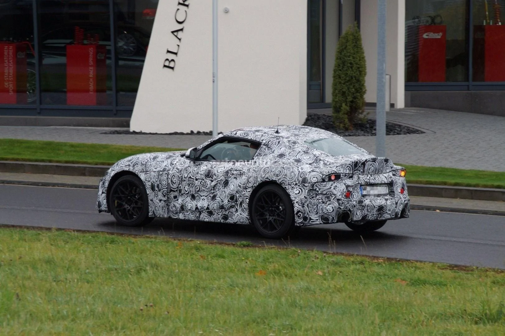 spyshots-2019-toyota-supra-looks-svelte-at-nurburgring_42.webp