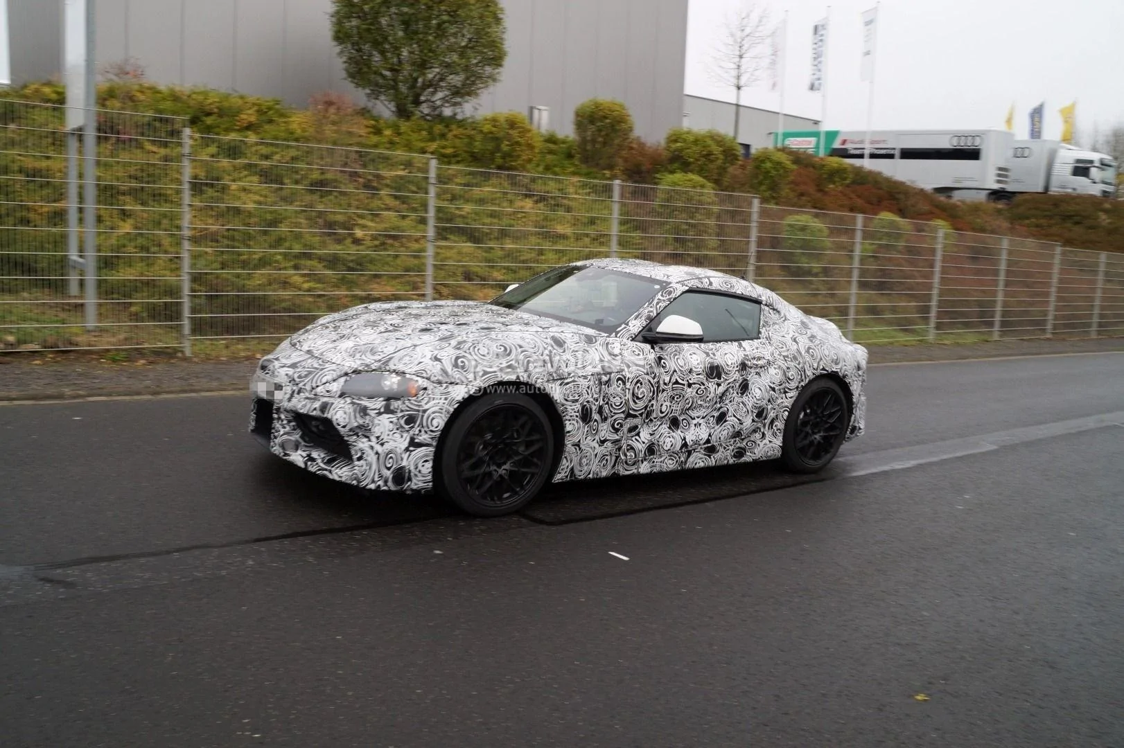 spyshots-2019-toyota-supra-looks-svelte-at-nurburgring_47.webp