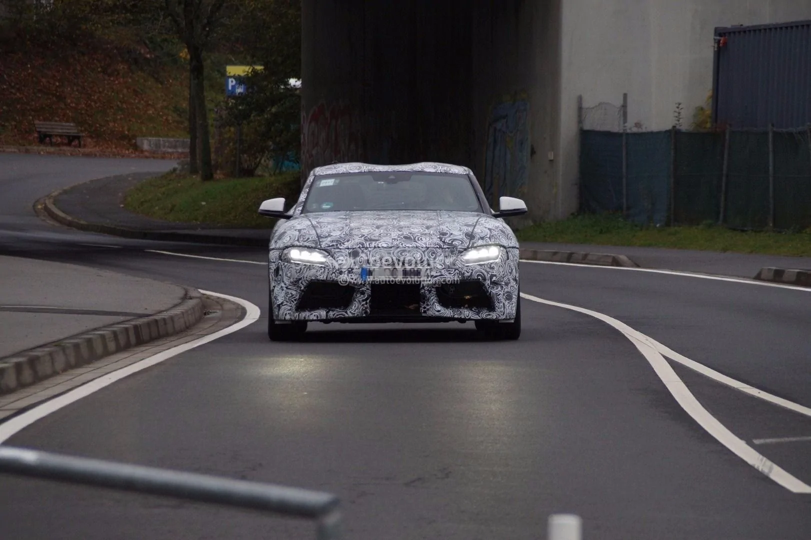 spyshots-2019-toyota-supra-looks-svelte-at-nurburgring_53.webp