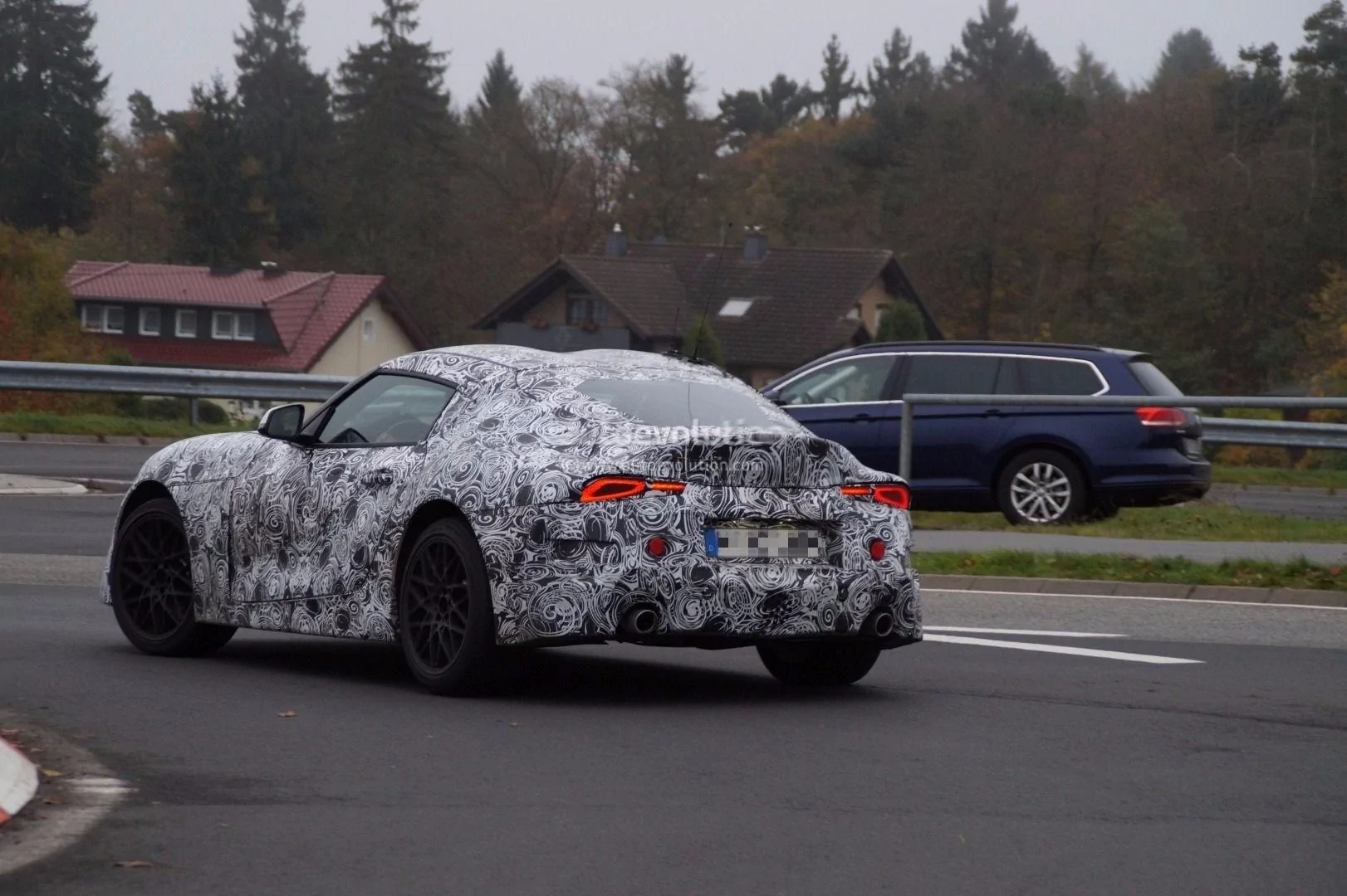 spyshots-2019-toyota-supra-looks-svelte-at-nurburgring_61.webp