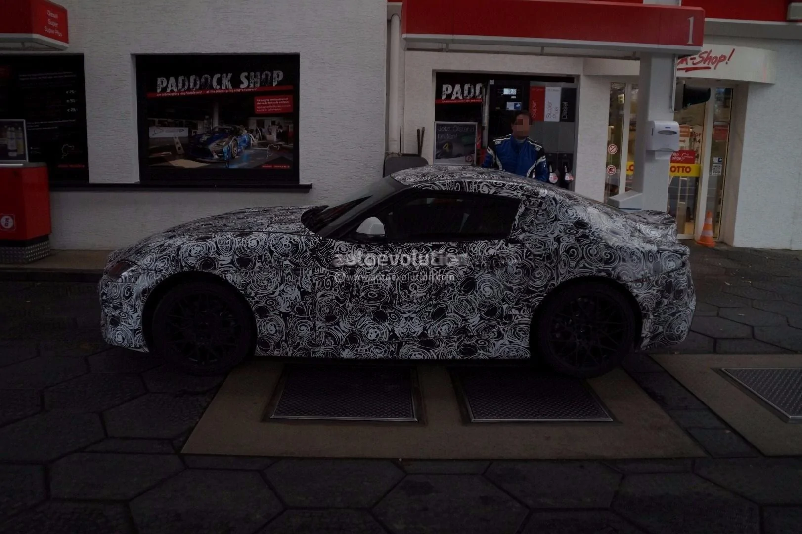 spyshots-2019-toyota-supra-looks-svelte-at-nurburgring_64.webp