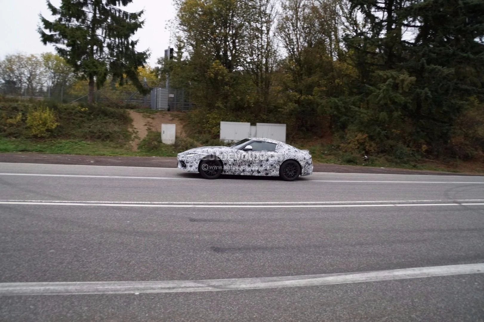 spyshots-2019-toyota-supra-looks-svelte-at-nurburgring_70.webp