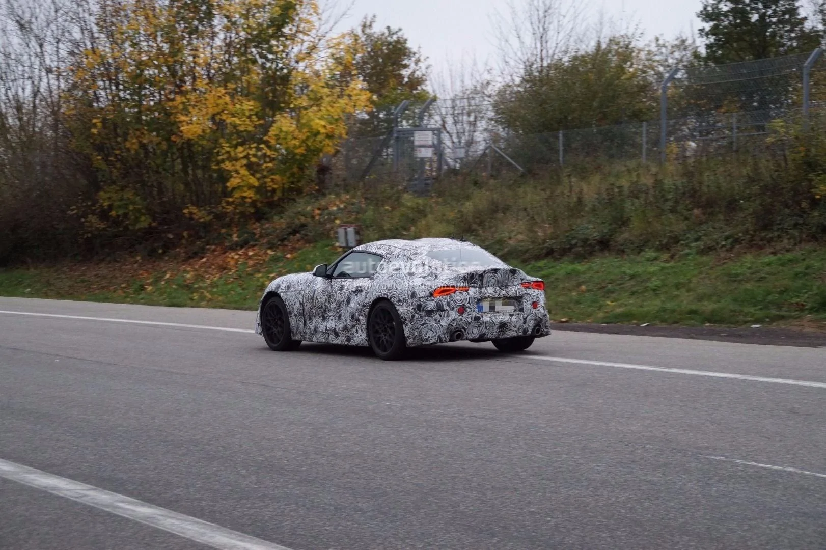 spyshots-2019-toyota-supra-looks-svelte-at-nurburgring_71.webp