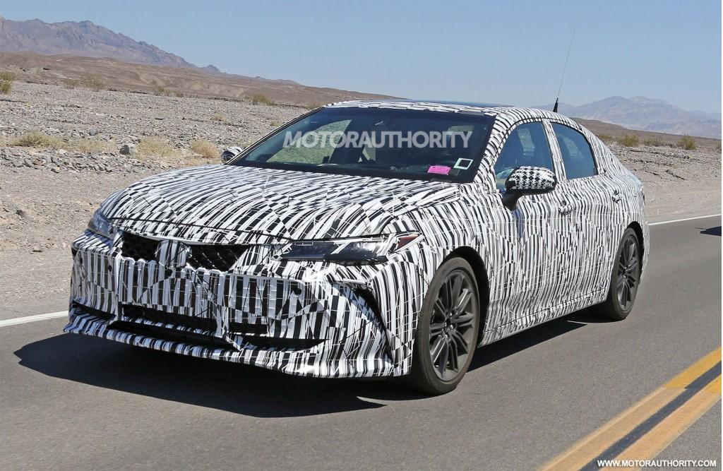 2019-toyota-avalon-spy-shots--image-via-s-baldauf-sb-medien_100611577_l.jpg