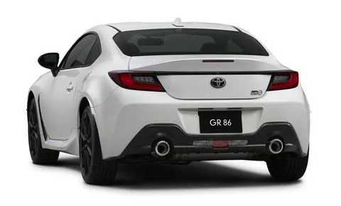 2022-toyota-gr-86-rear-white-1617596339.webp