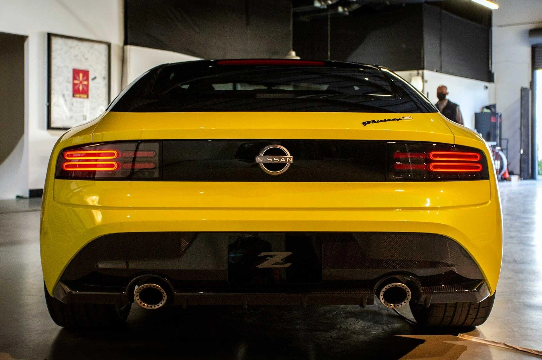Nissan-Proto-Z-Carbon-Rear-Diffuser.jpg