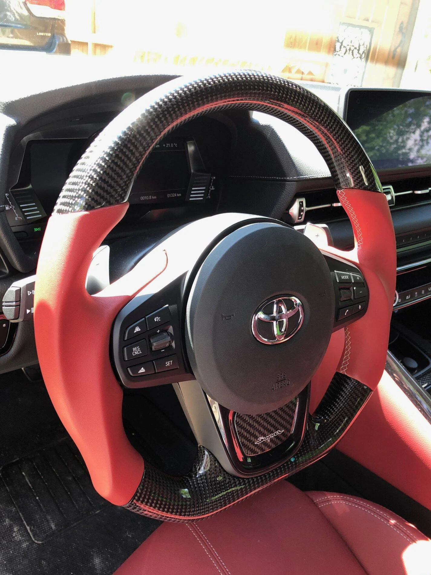 CF wheel.jpg
