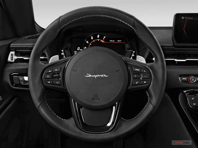 2020_toyota_gr_supra_steeringwheel.png