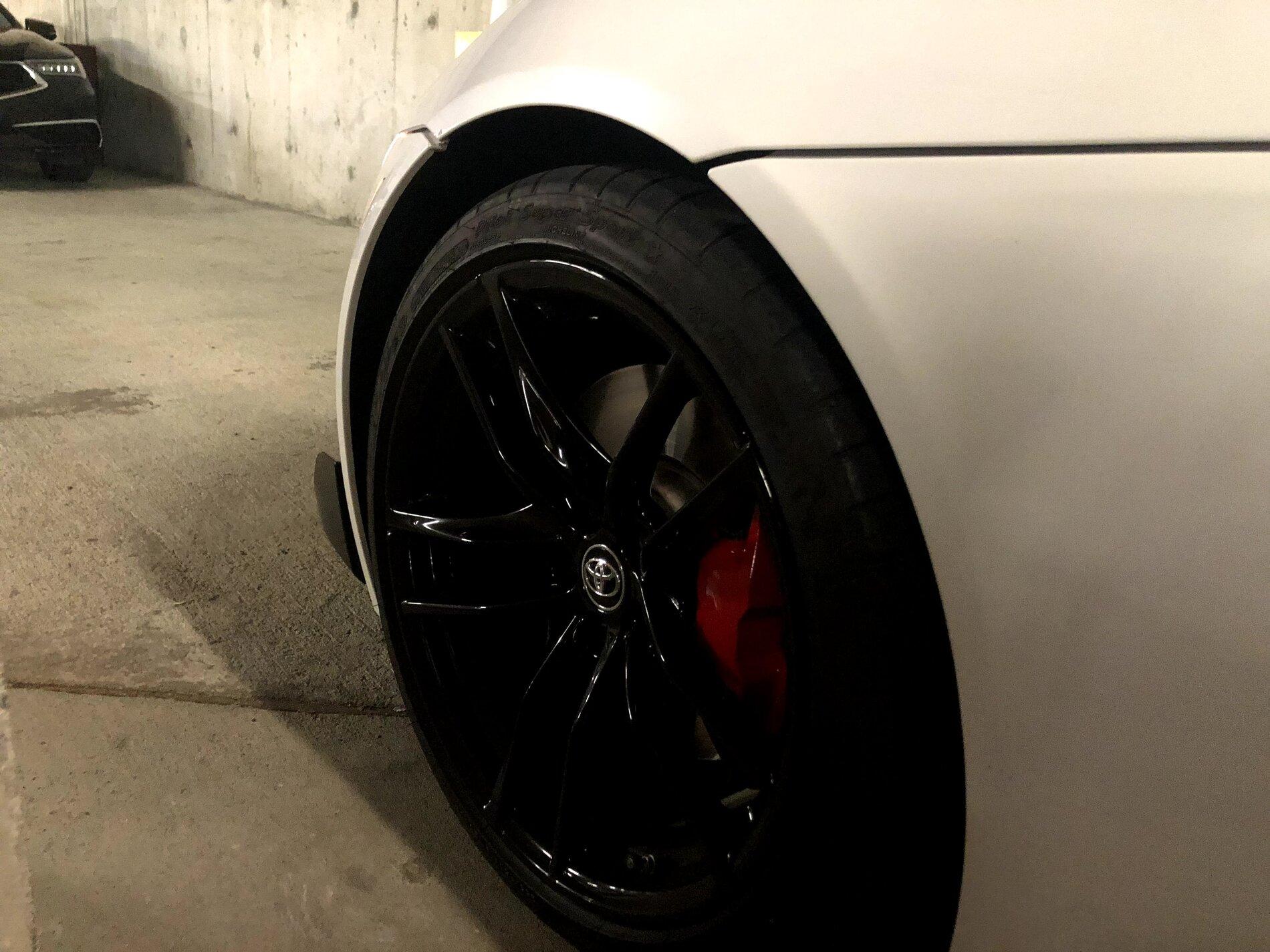 blacked_out_wheels.jpeg