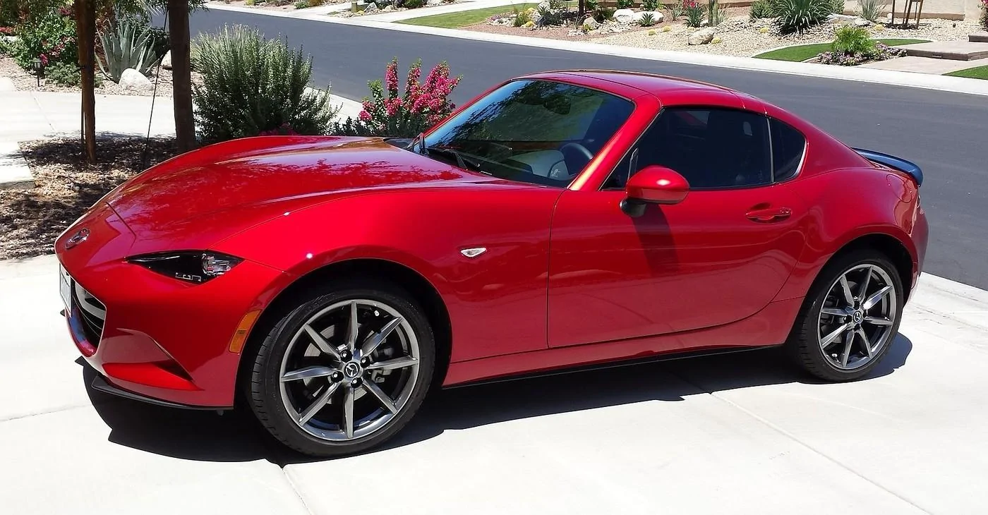 Spoiler Left Front Side.jpg
