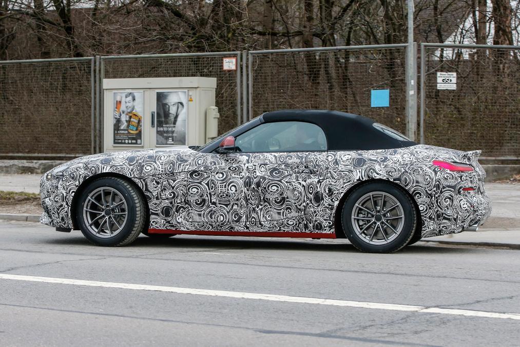 bmw-z4-006.jpg