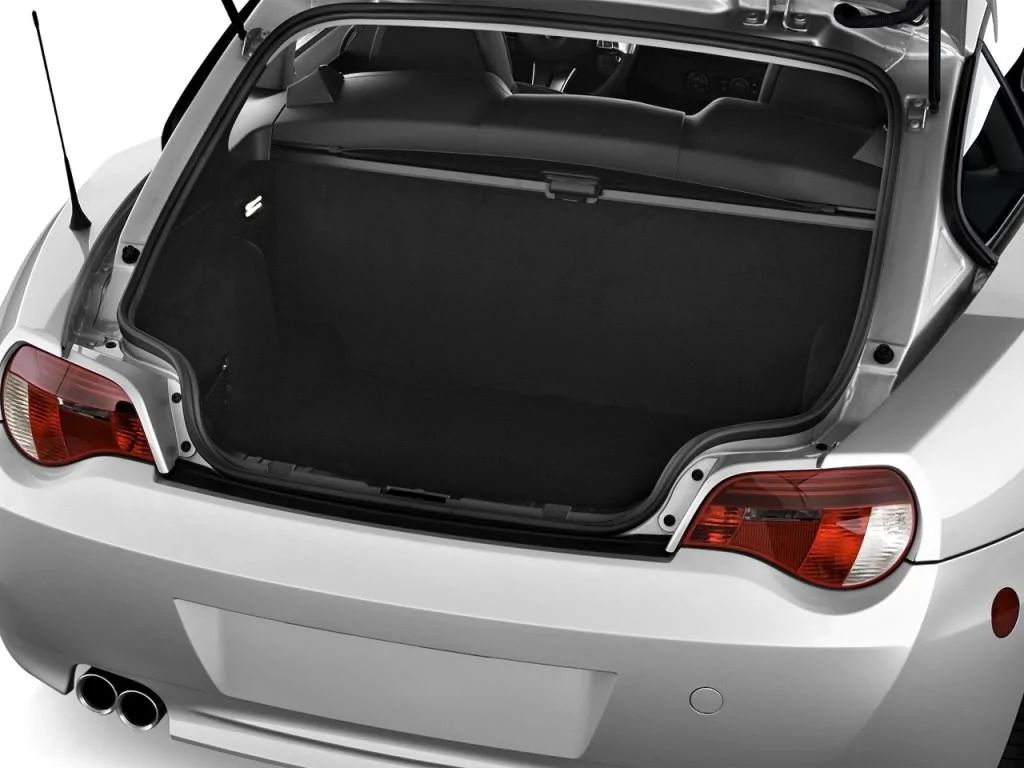 2008-bmw-z4-series-2-door-coupe-3-0si-trunk_100265112_l.webp