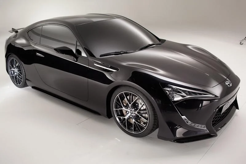 2011-toyota-ft-86-ii-conc-18.webp
