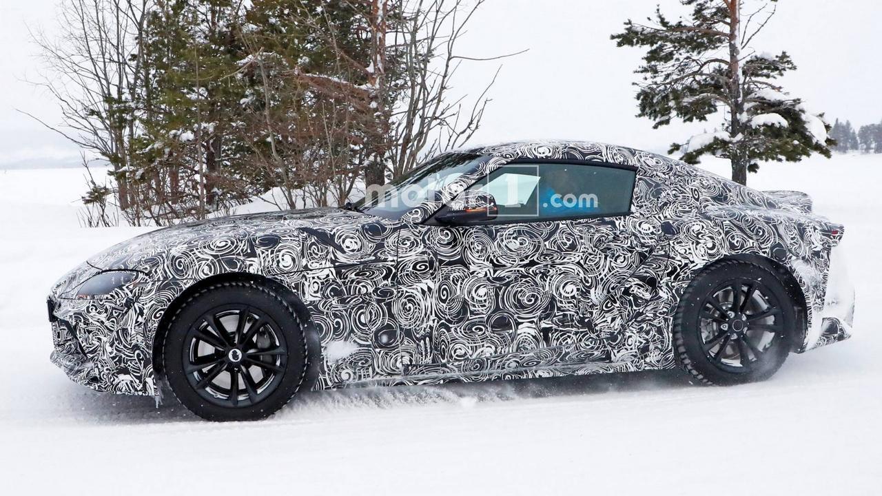 2018-toyota-supra-spy-photo-with-less-camo_6.jpg