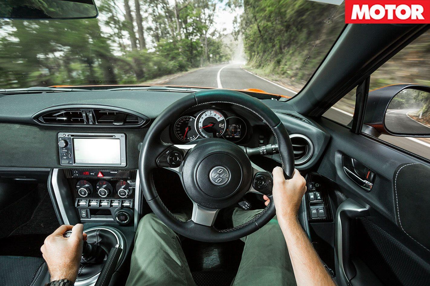 Toyota-86-GTS-2017-drive-interior.jpg