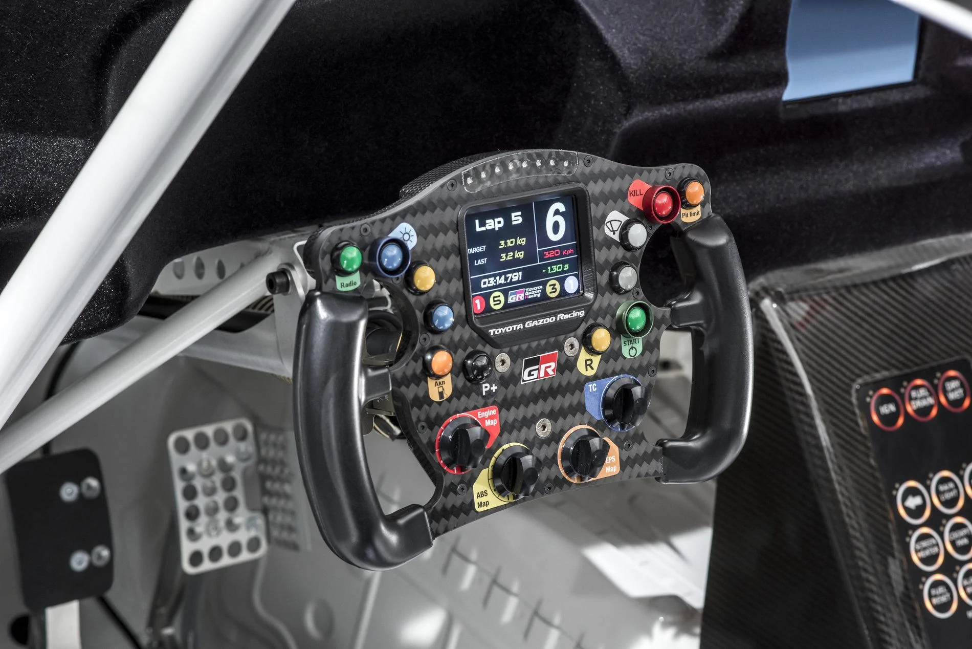 GR_Supra_Racing_Concept_Interior_Details_02_C94289BF45EC2B76473DE928A17237EBE499FB73.webp