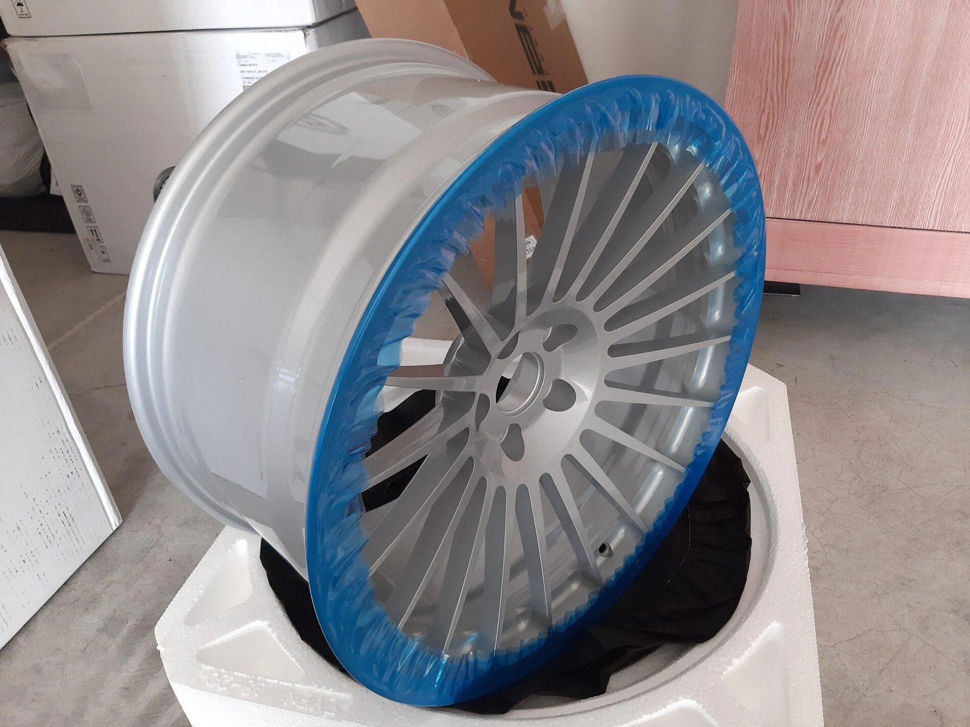HRE 309M_rear wheel_01.jpg