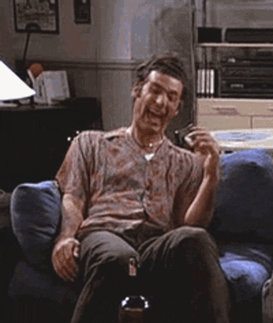 cosmo-kramer-laughing-kramer.gif