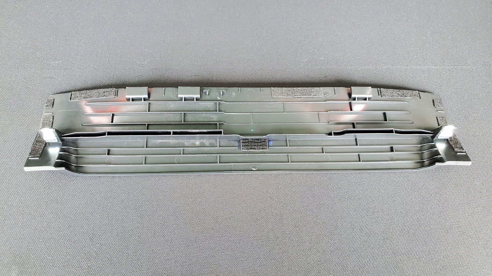 Hatch Cover 2.jpg