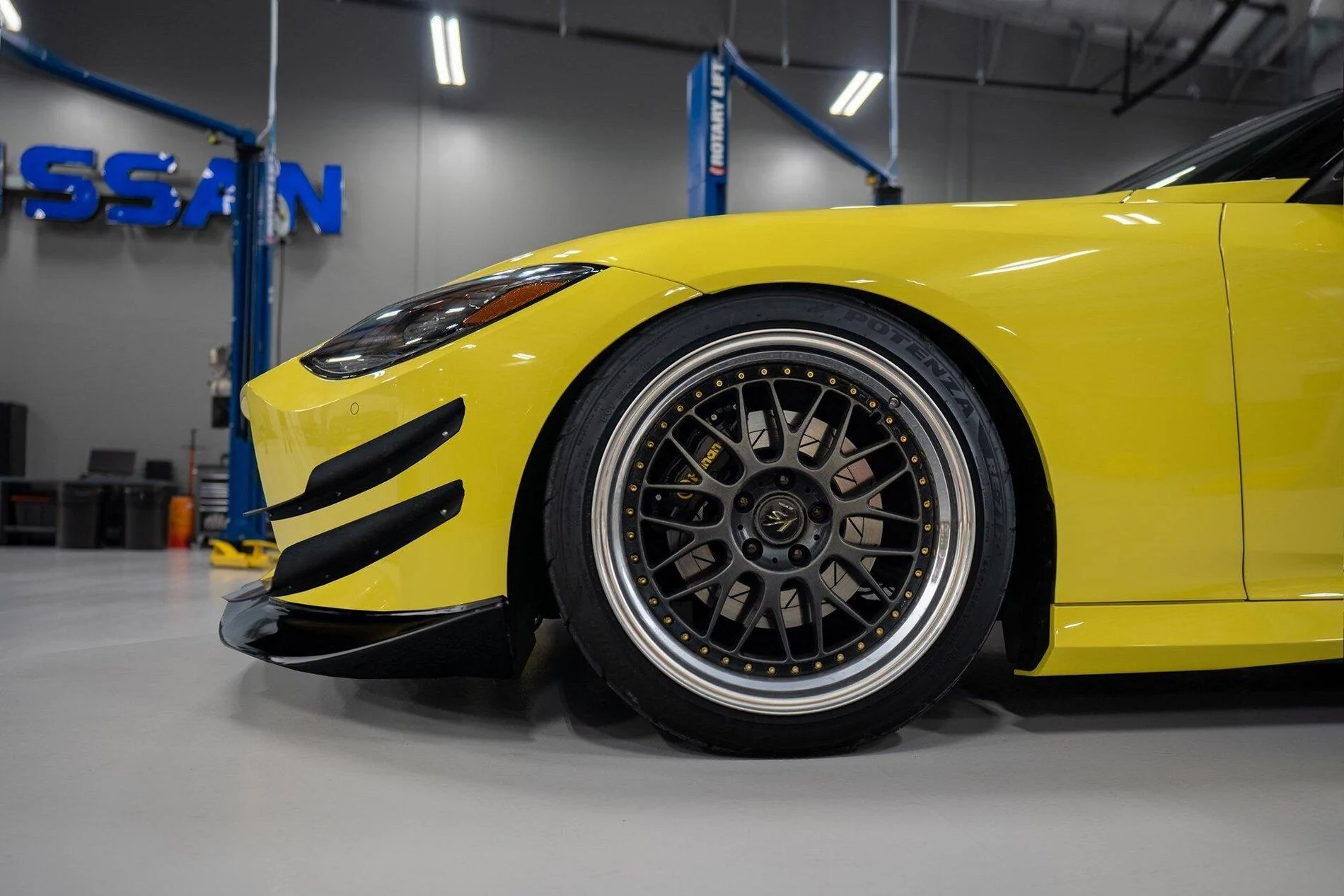 nissan-z-wheels-jpg-jpg.webp