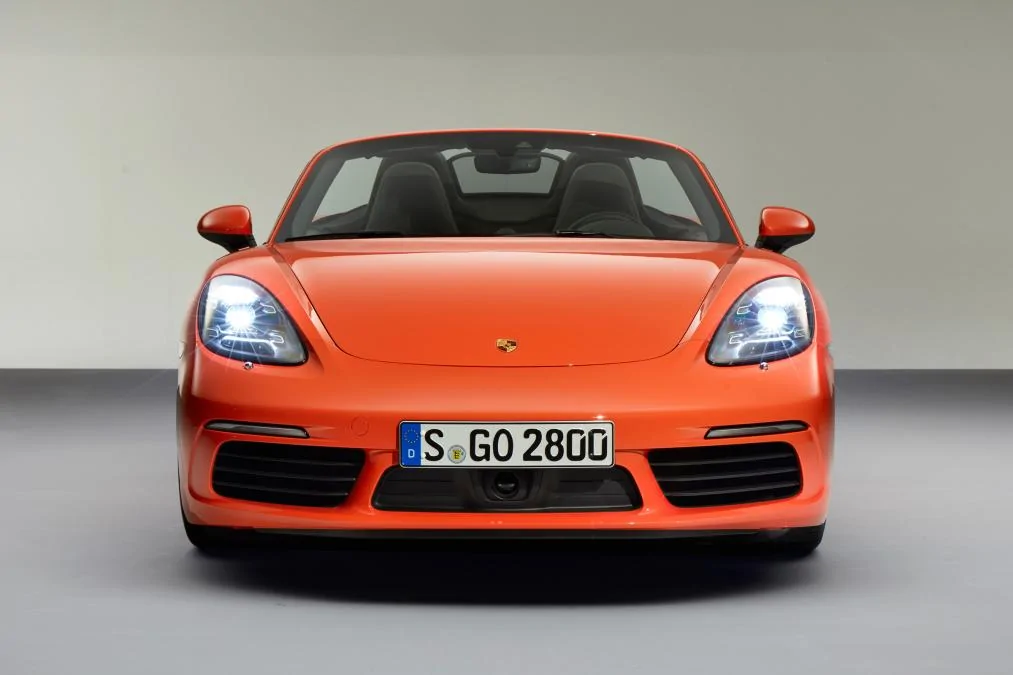 porsche-718-boxster-front.webp