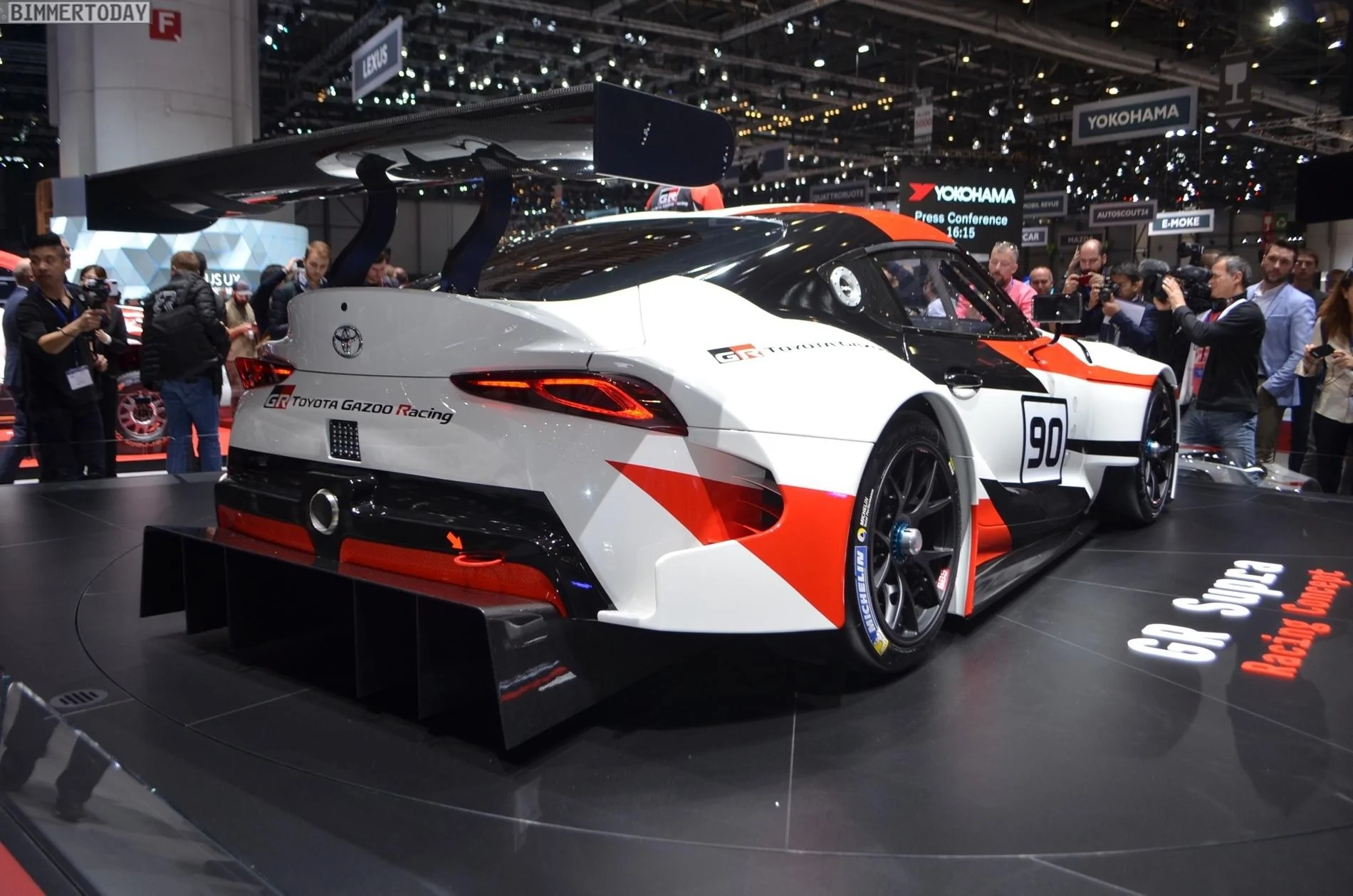 Genf-2018-Toyota-GR-Supra-Racing-Concept-GAZOO-Live-14.webp