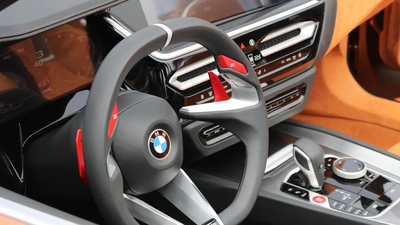 bmw-z4-concept-pebble-beach-concours.webp
