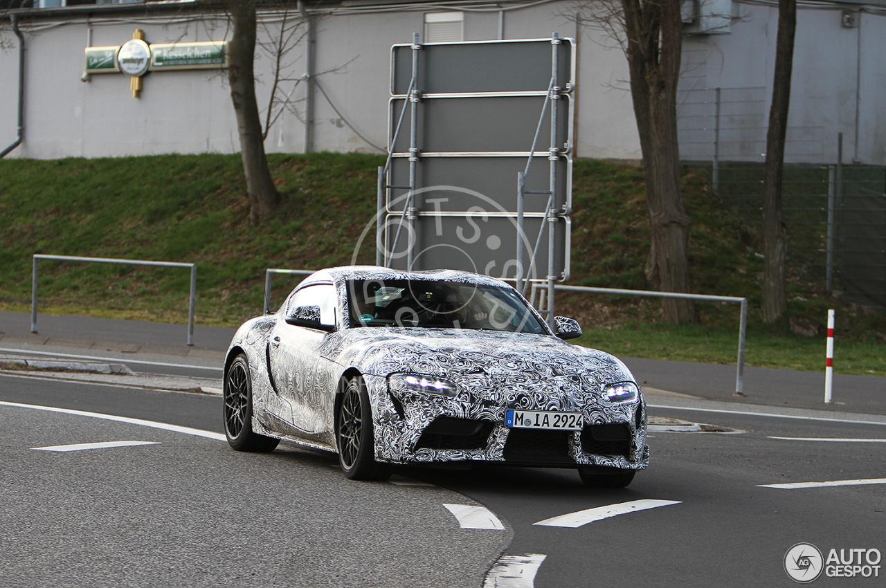 toyota-supra-2017-c174101052018104430_2.jpg