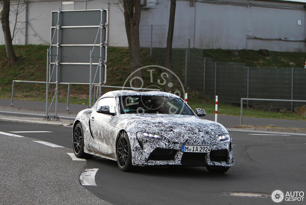 toyota-supra-2017-c174101052018104430_3.jpg