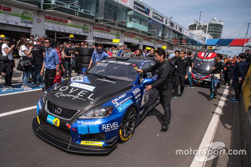 endurance-24-hours-of-nurburgring-2018-43-novel-racing-lexus-isf-ccs-r-tohjiro-azuma-yoshi.jpg