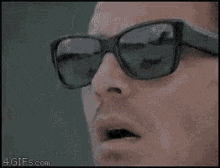 tenor.gif