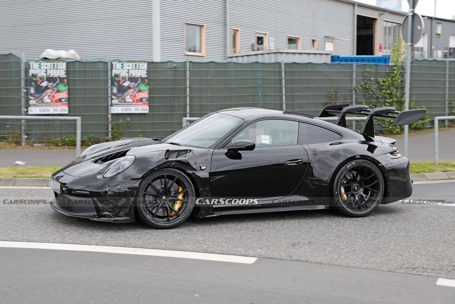 Porsche-911-GT3-RS-Scoop-7.jpg
