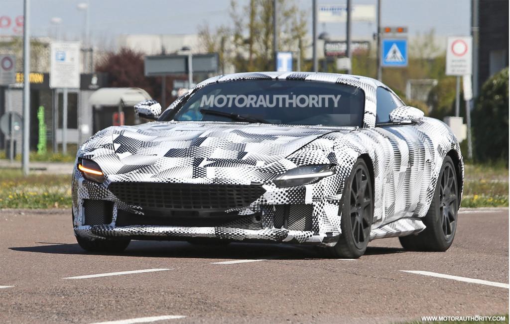 potential-ferrari-812-superfast-successor-test-mule-spy-shots--photo-credits-baldauf-sb-medien...jpg