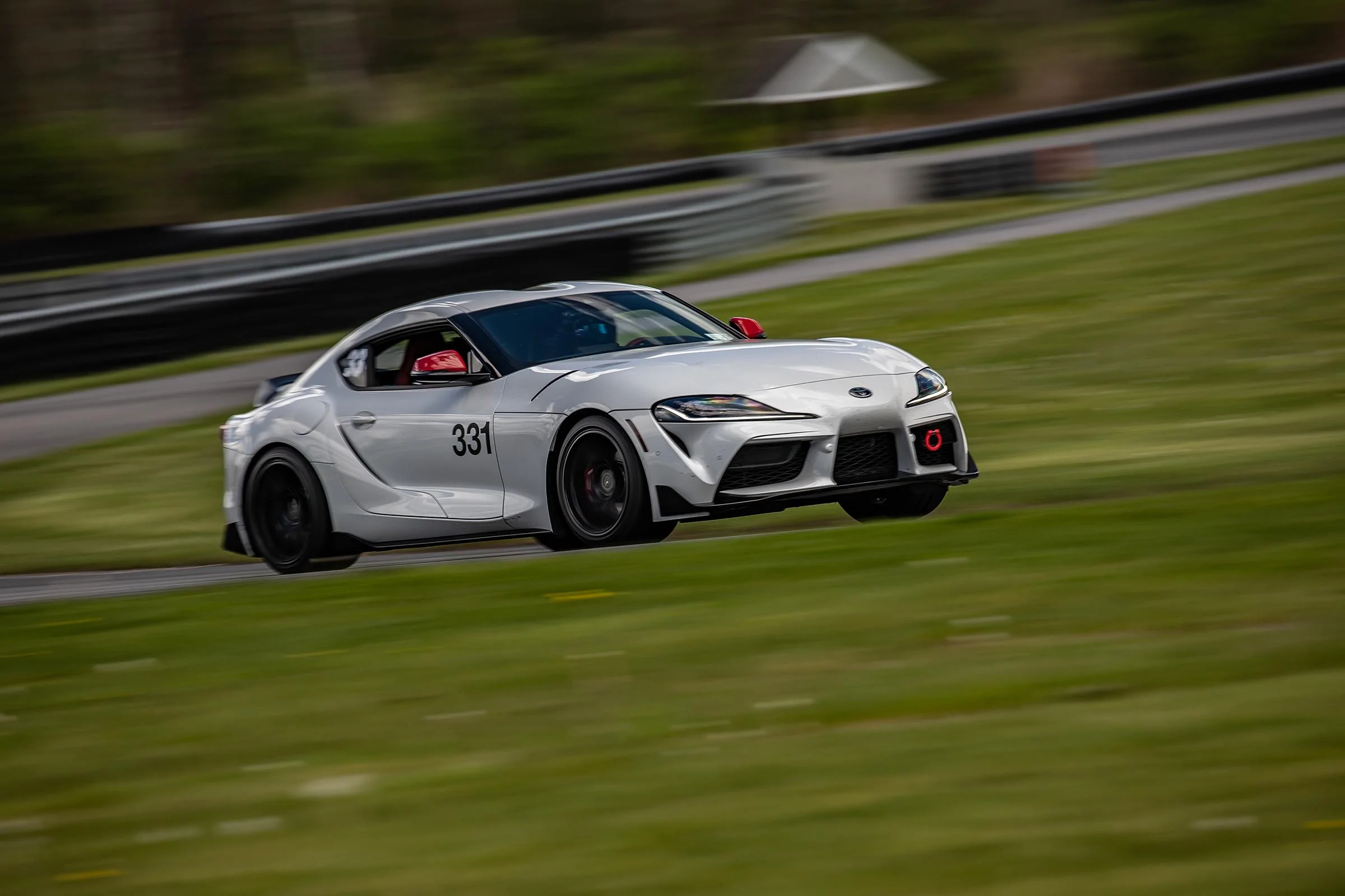 ToyotaSupra(11)_small.webp