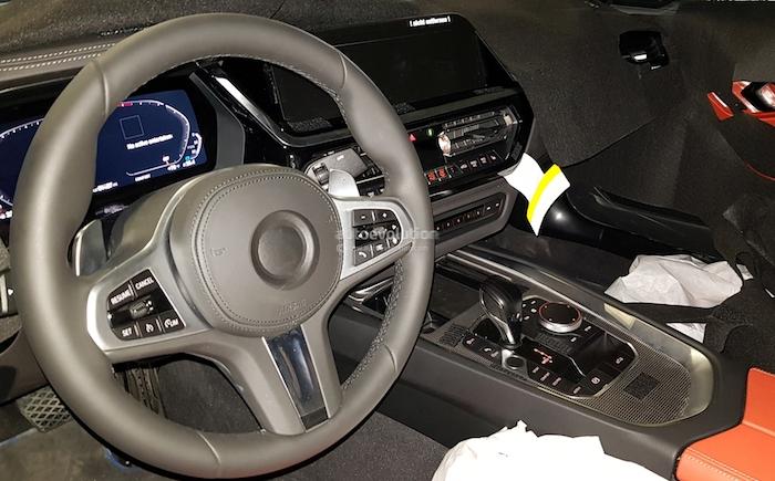 2019-bmw-z4-spied-with-top-down-reveals-interior-with-operating-system-70-125110_1.jpg