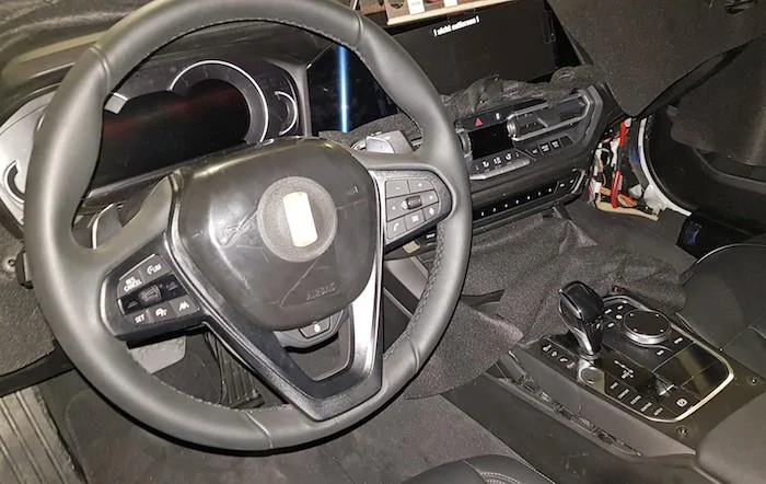 2019-bmw-3-series-g20-shows-all-new-interior-m-sport-package_4.webp