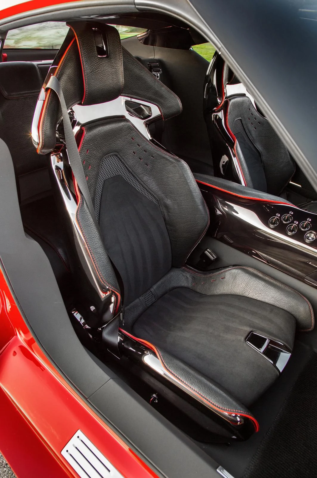 Toyota-FT-1-interior-seats.webp