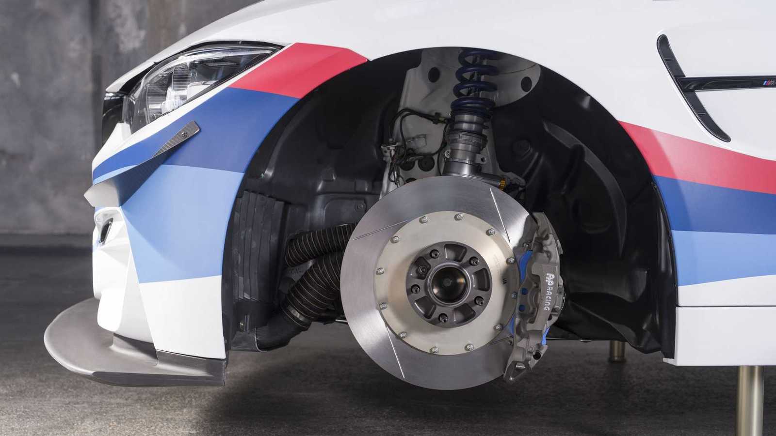 2018-bmw-m4-gt4.jpg