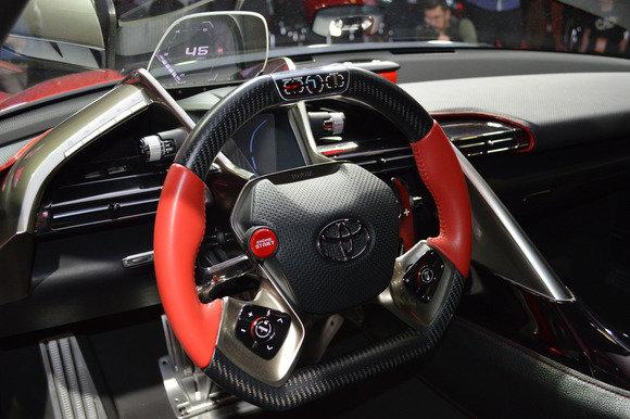 toyota_ft1_concept_interior_naias_detroit_auto_show_jan_2014-100225511-large.jpg