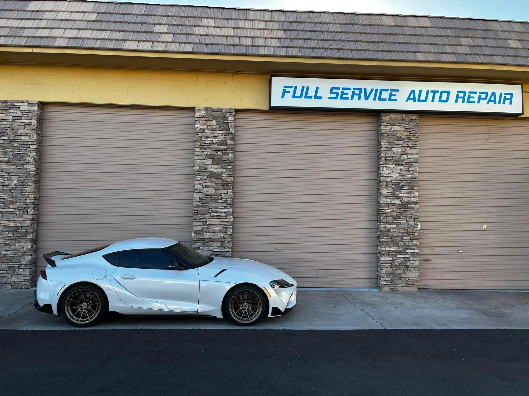Supra Vivid wheels.webp