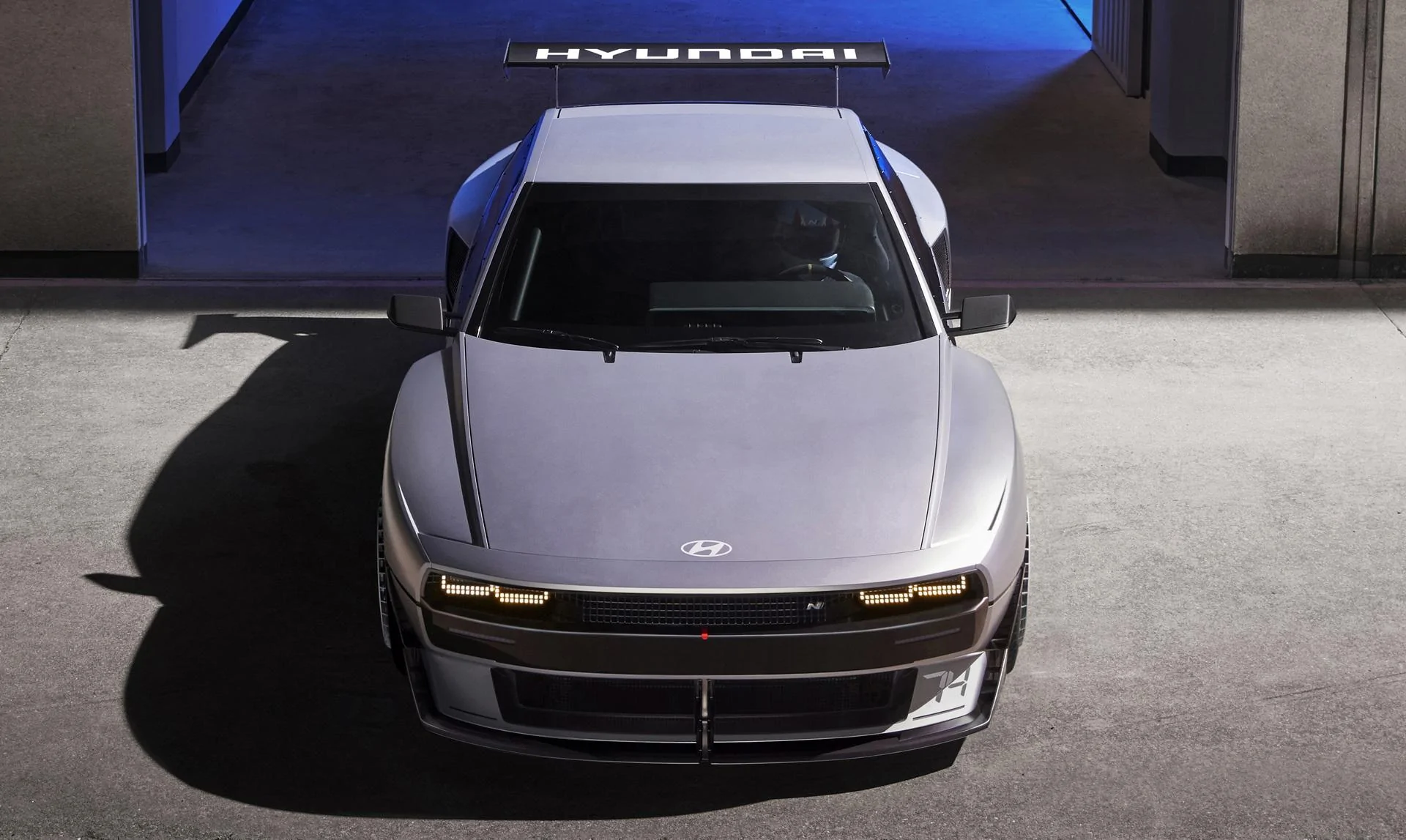 2022-hyundai-n-vision-74-4-jpg.webp