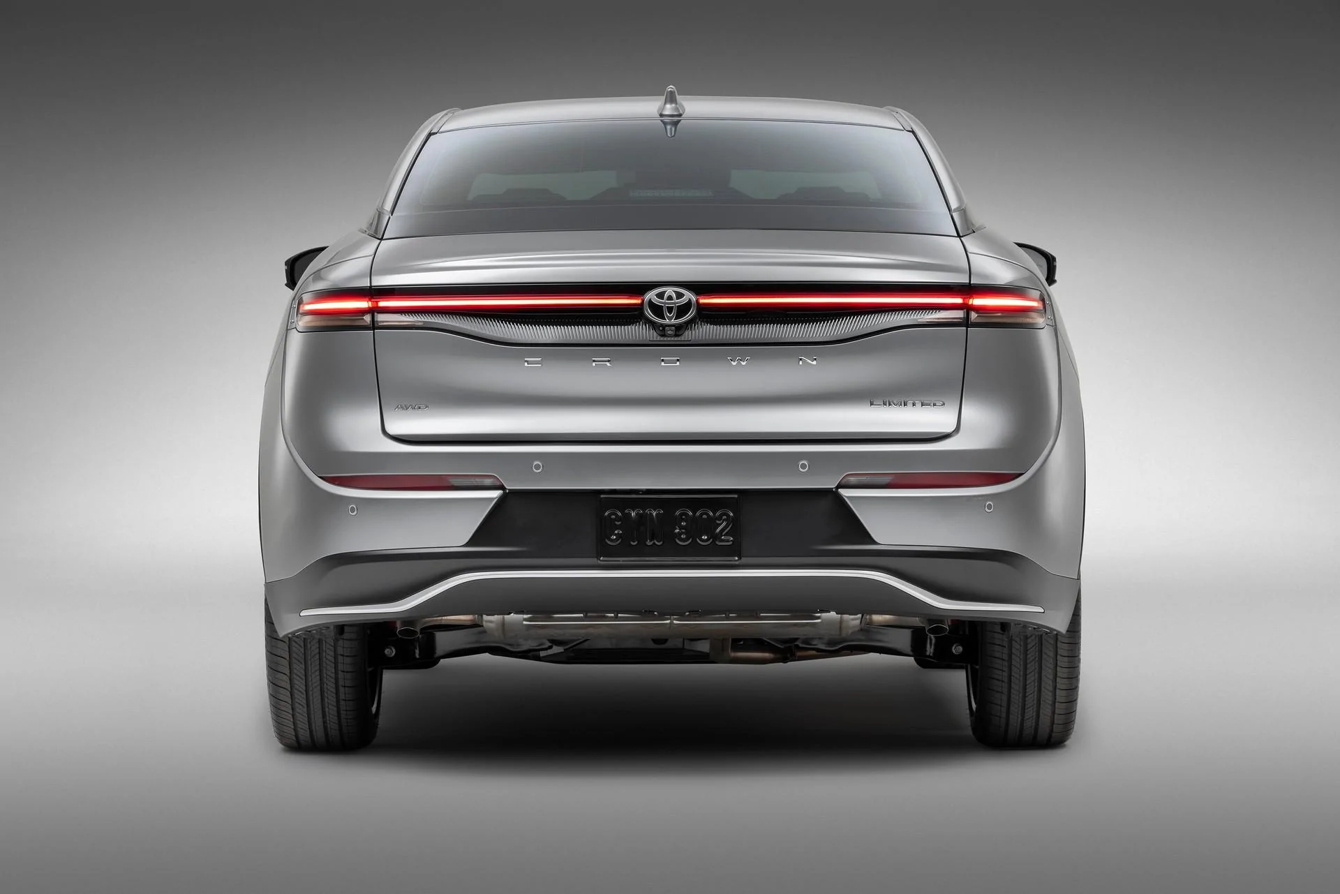 2023-toyota-crown-10-jpg.webp